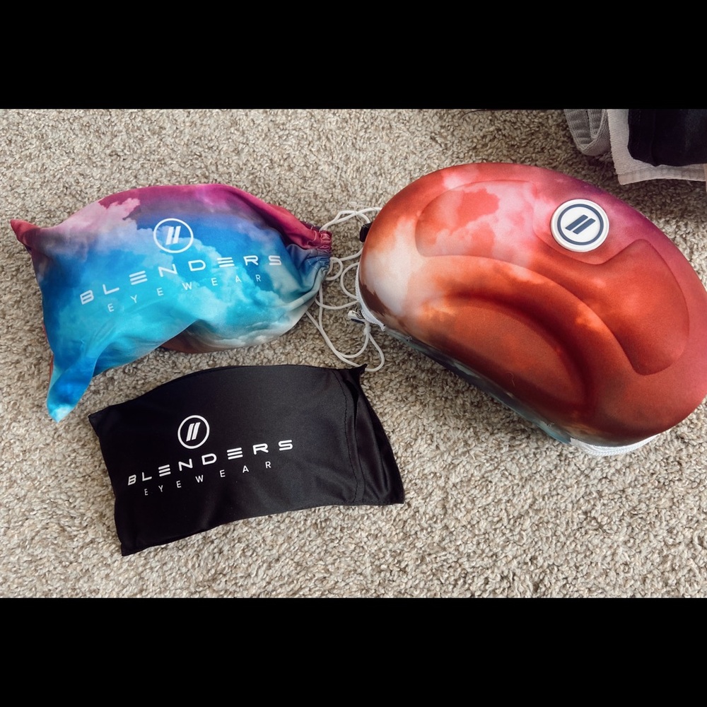 Brand New ski goggles with magnetic lenses